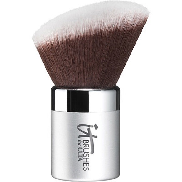 IT Cosmetics Other - IT Cosmetics Airbrush Blurring Kabuki- Like New
